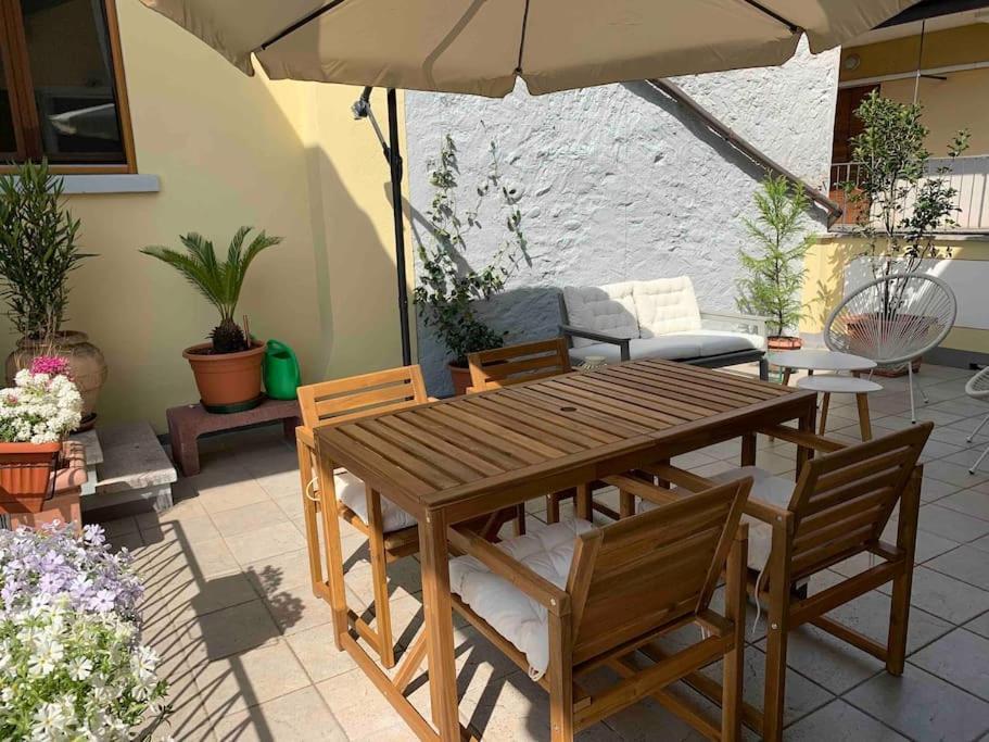 Apartament La Dolce Vita Intra Zewnętrze zdjęcie